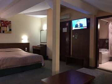 Номер-студио с видом на море (2 взрослых + 1 ребенок). в Отеле Royal Beach